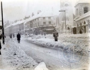 Market Square North in the snow, c.1963, The Big Freeze