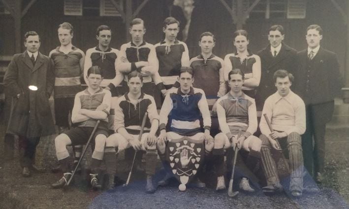 Lisnagarvey Hockey Club and the First World War team 1912-1913