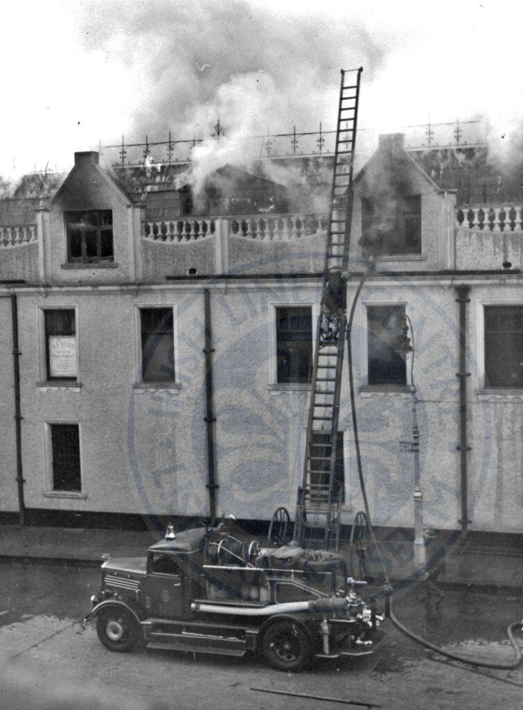 Fire Engine at Market Square, 1949 - ILC&LM Collection