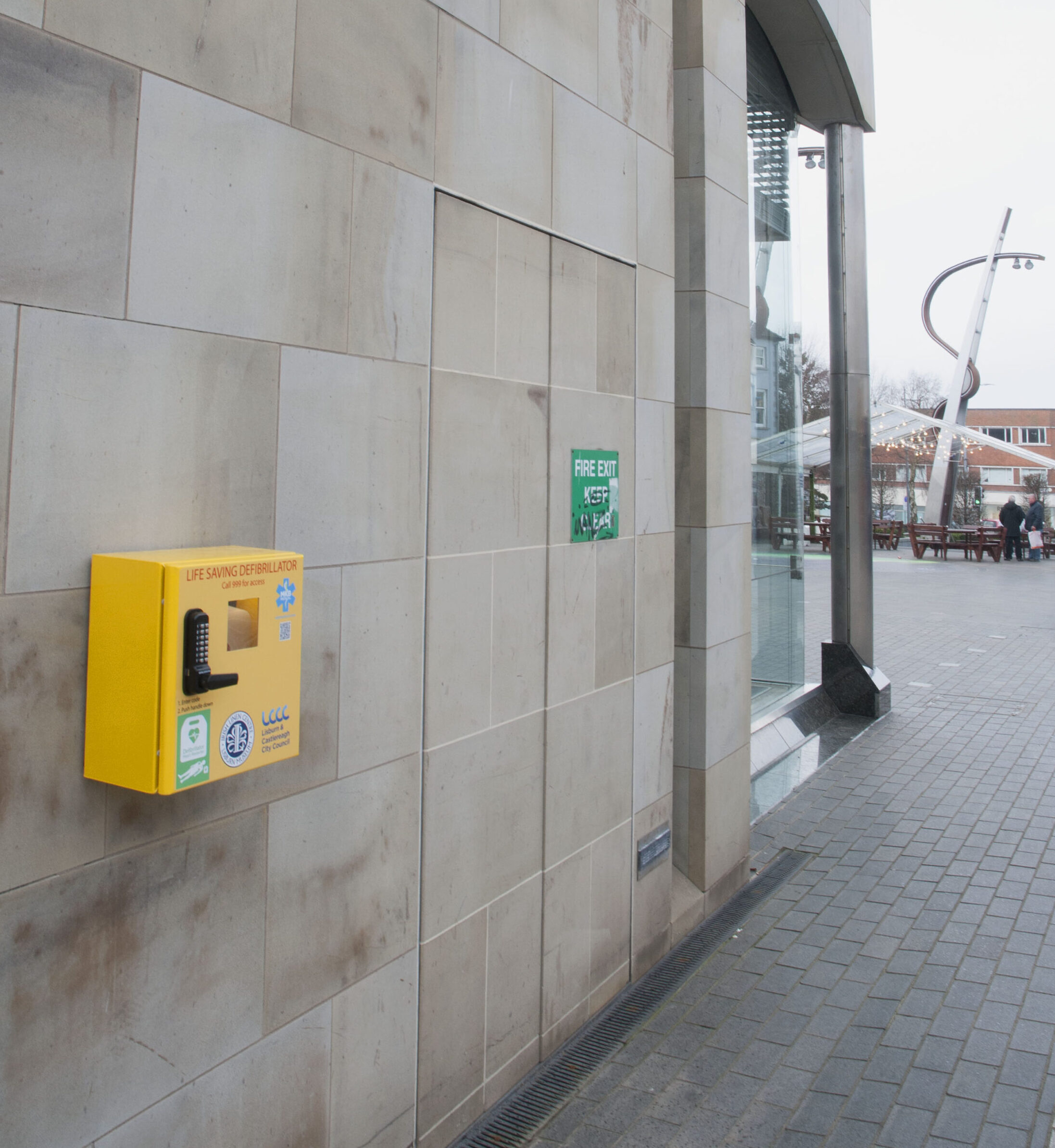 defib2 Irish Linen Centre & Lisburn Museum