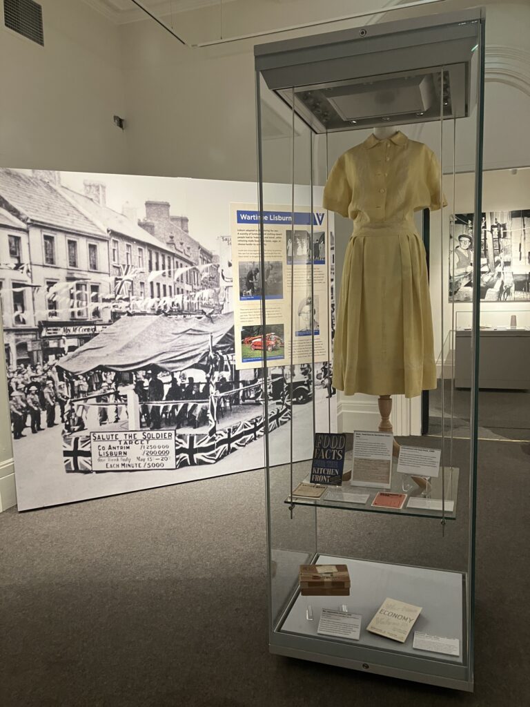 1940s dress - photo
